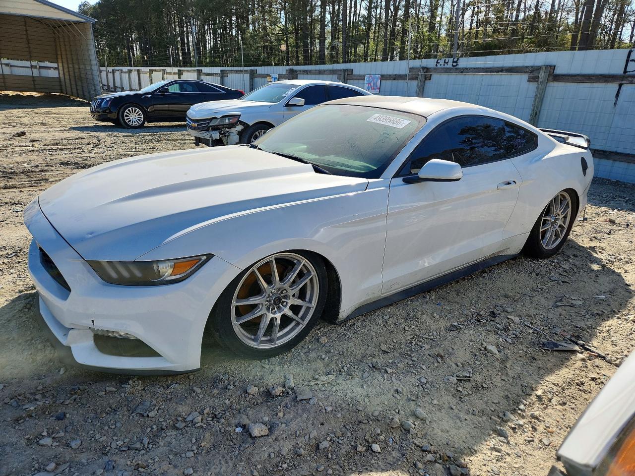 2015 Ford Mustang - zdjęcie główne