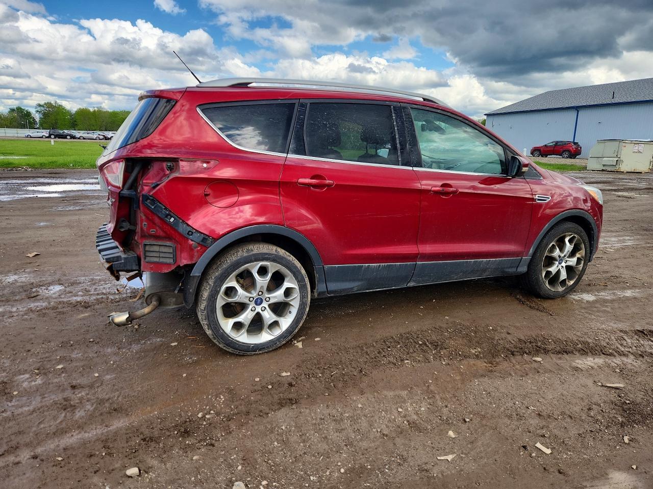 2014 Ford Escape Titanium - zdjęcie 3