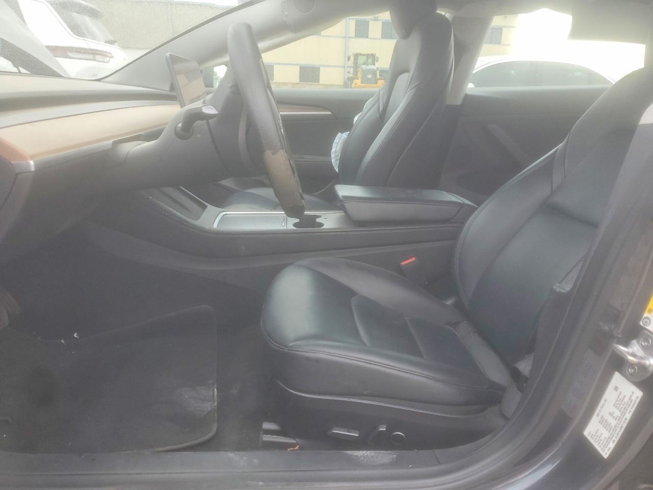 2022 Tesla Model 3 - zdjęcie 7