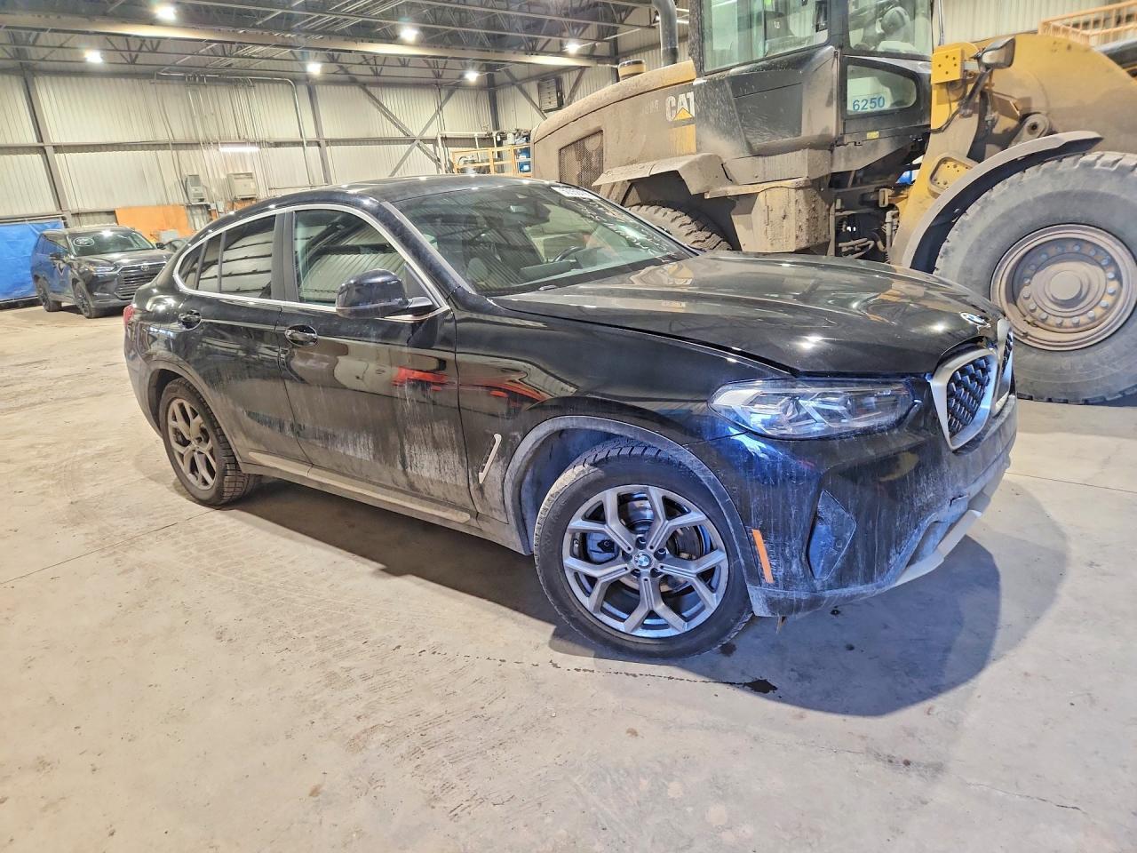 2023 BMW X4 xDrive30I - zdjęcie 4