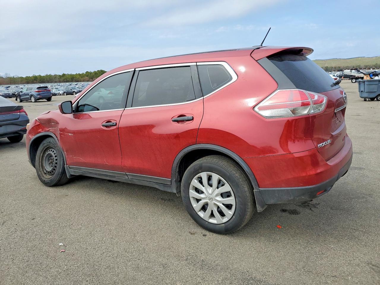 2016 Nissan Rogue S - zdjęcie 2
