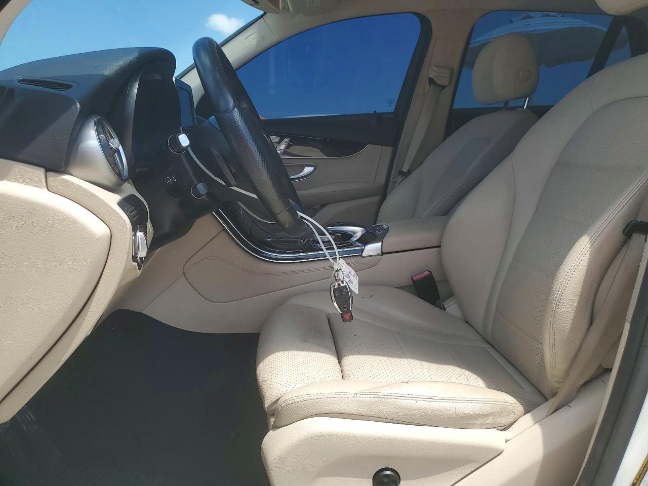 2016 Mercedes-Benz Glc 300 4Matic - zdjęcie 7