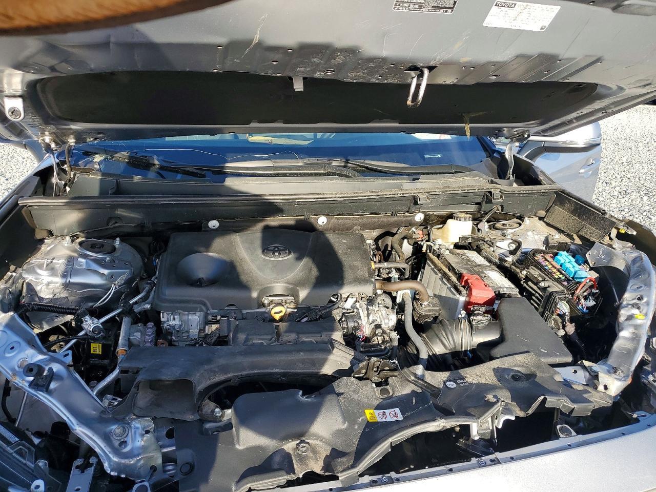 2025 Toyota Rav4 Xle - zdjęcie 12