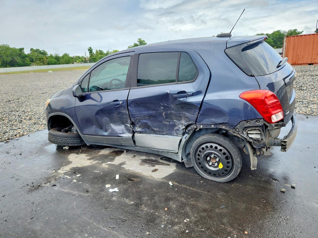 2018 Chevrolet Trax Ls - zdjęcie 2