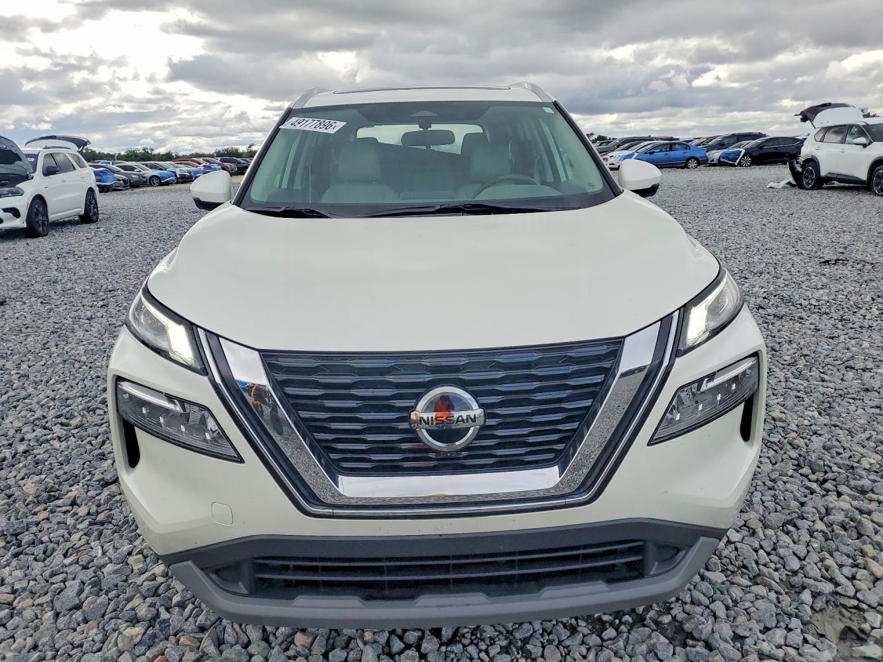 2021 Nissan Rogue Sv - zdjęcie 5