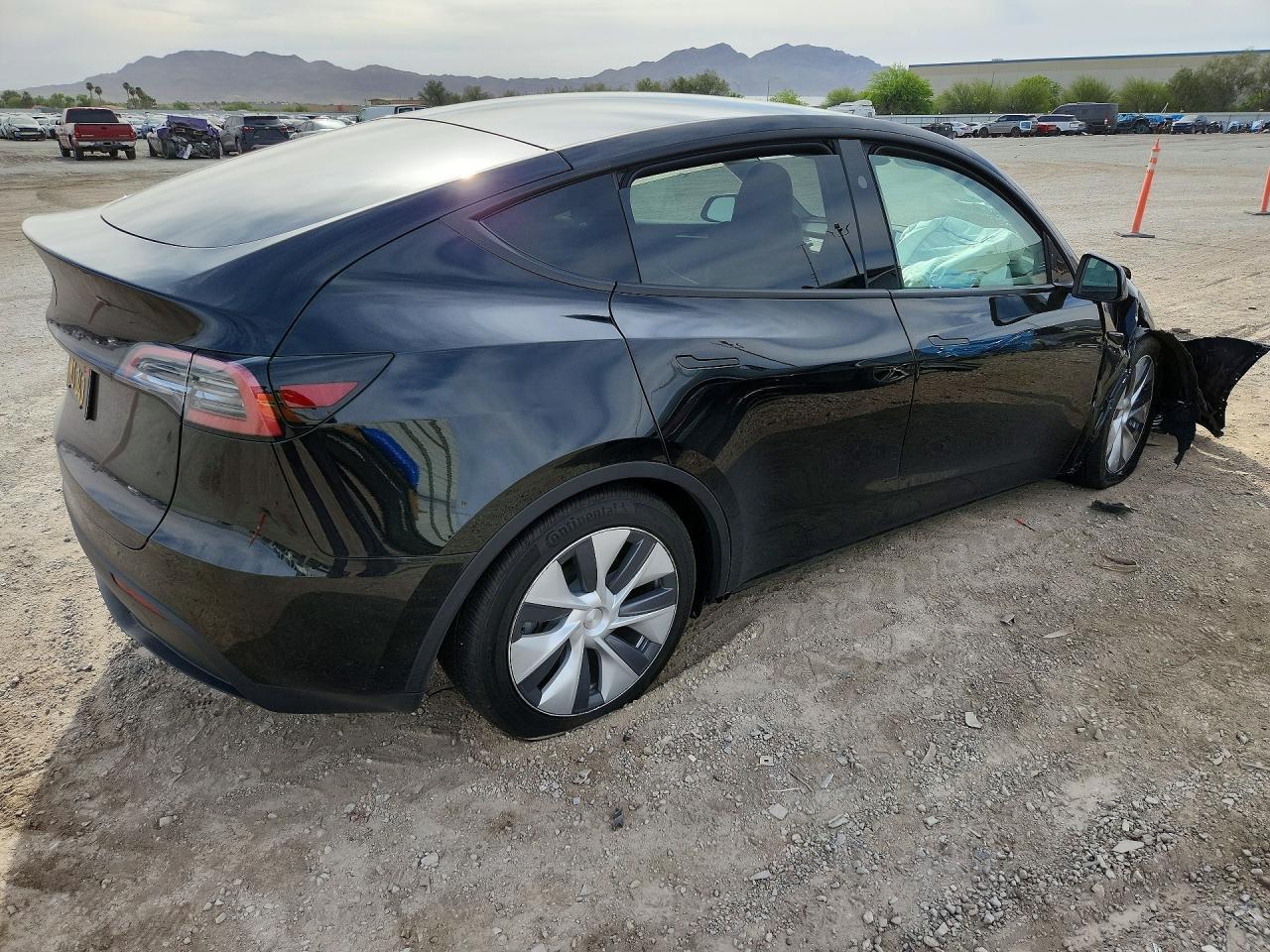 2023 Tesla Model Y - zdjęcie 3