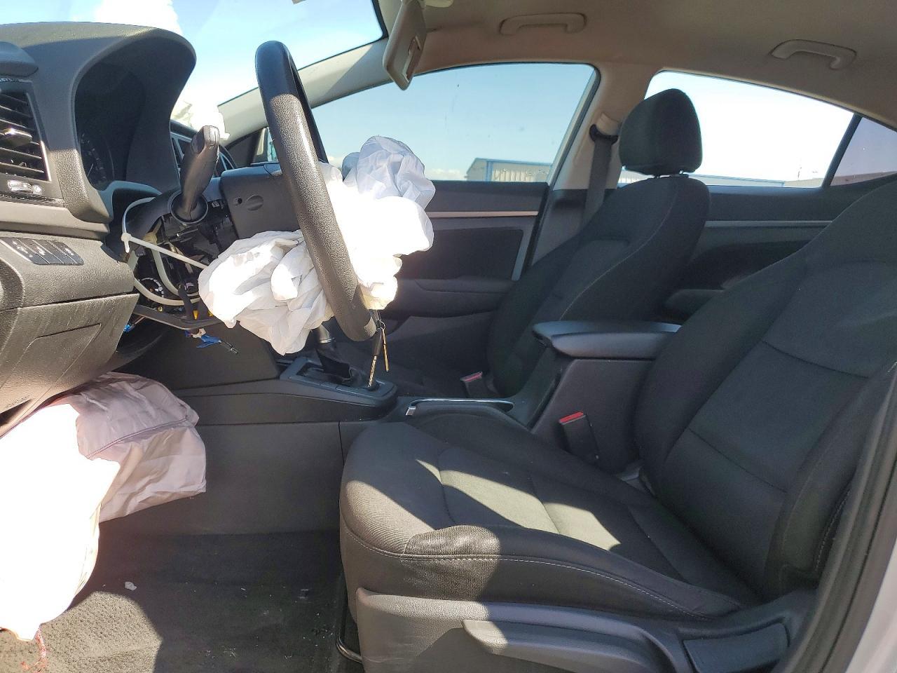 2018 Hyundai Elantra Sel - zdjęcie 7