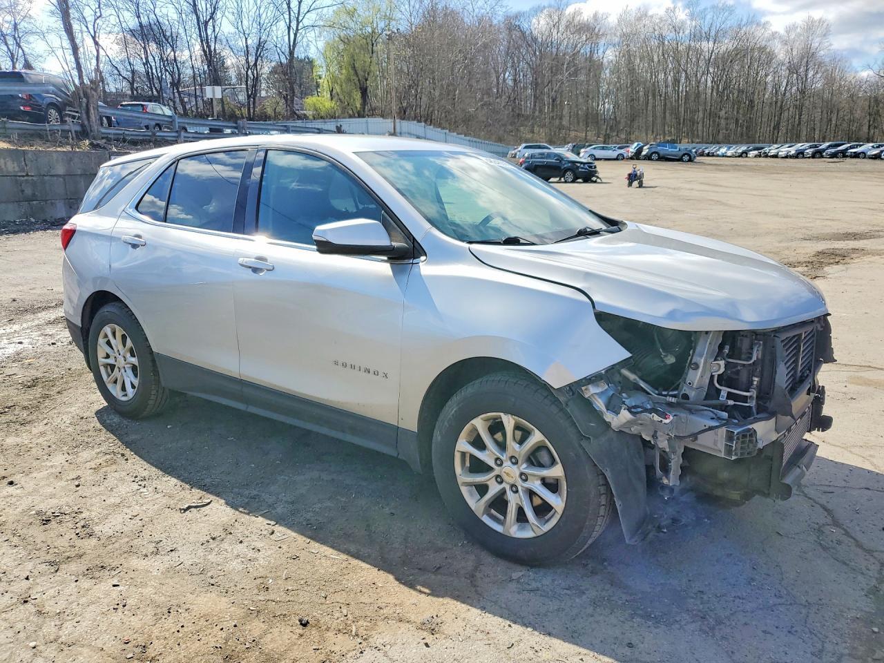 2018 Chevrolet Equinox Lt - zdjęcie 4