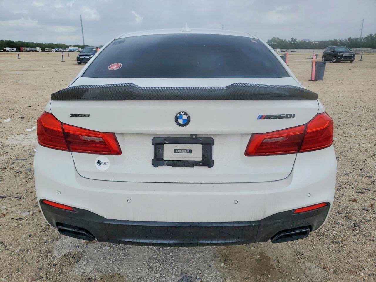 2020 BMW M550Xi - zdjęcie 6