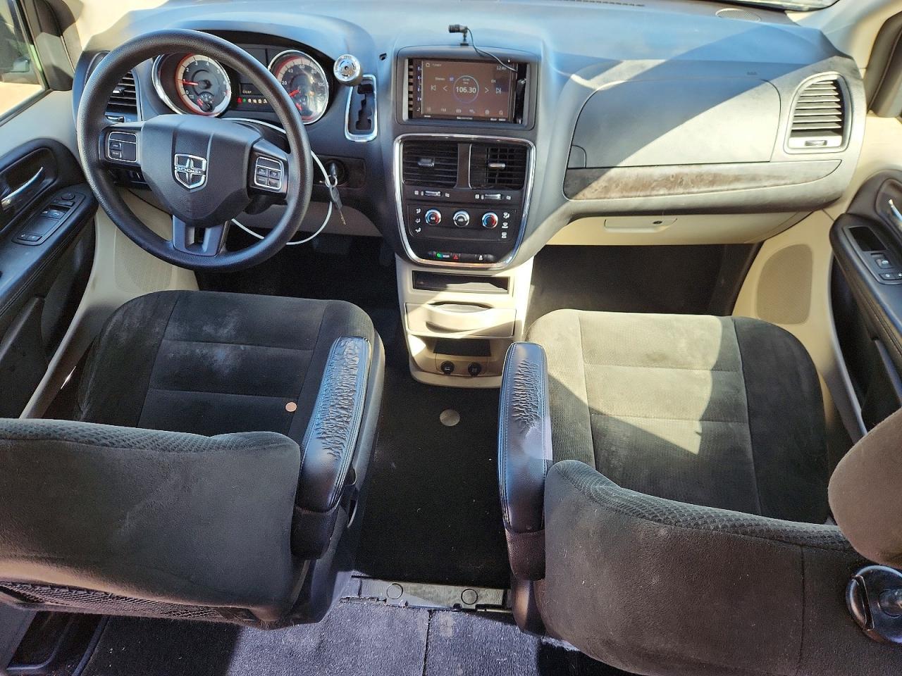 2016 Dodge Grand Caravan Se - zdjęcie 8