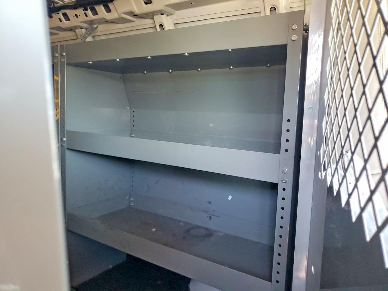 2019 Chevrolet Express G2500 - zdjęcie 11