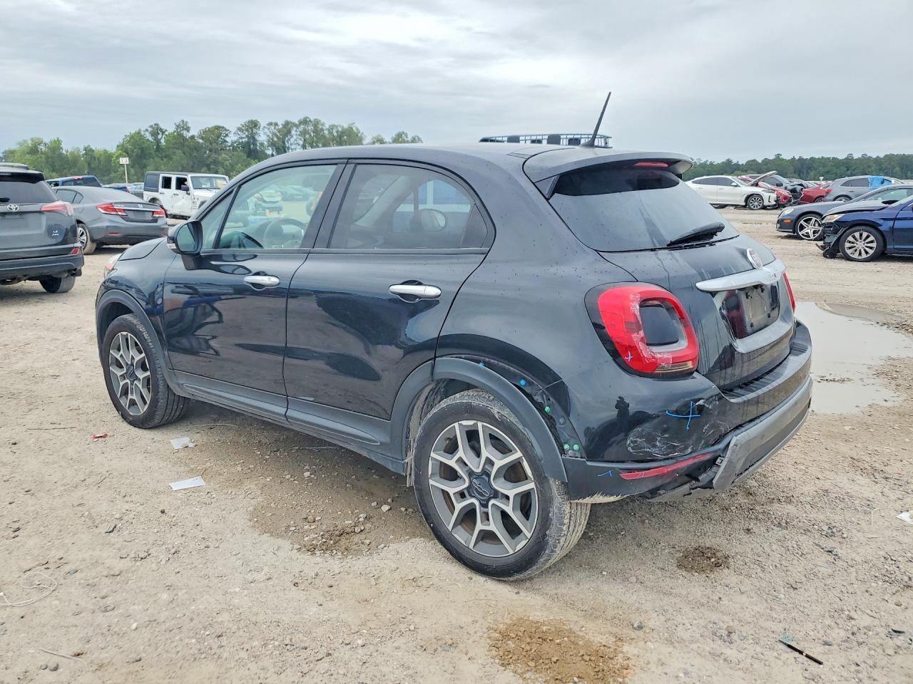 2019 Fiat 500X Trekking - zdjęcie 2