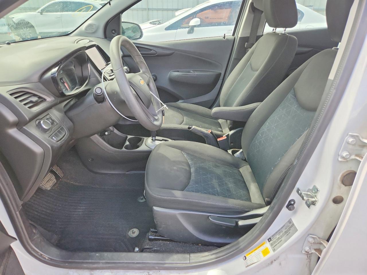 2021 Chevrolet Spark Ls - zdjęcie 7