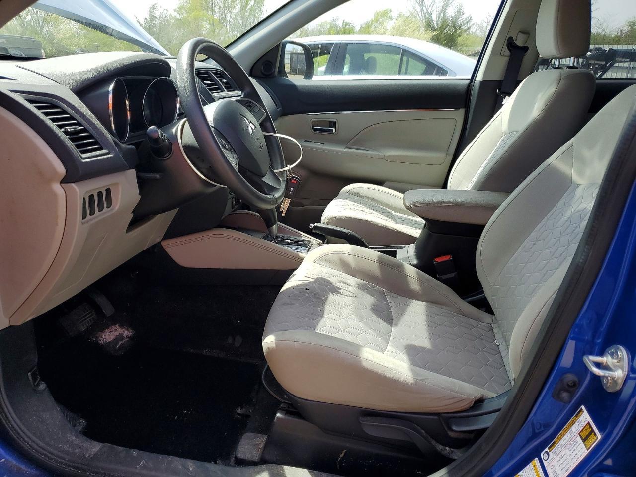 2020 Mitsubishi Outlander Sport Es - zdjęcie 7