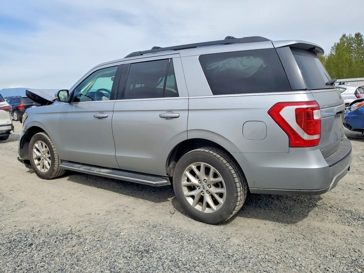 2020 Ford Expedition Xlt - zdjęcie 2