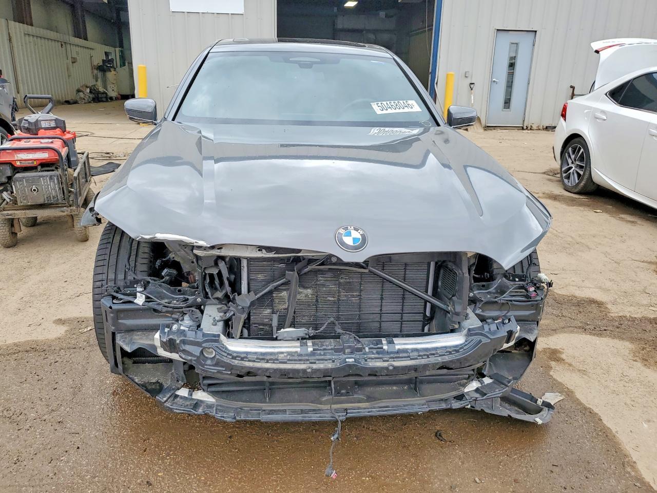 2020 BMW 750 Xi - zdjęcie 5