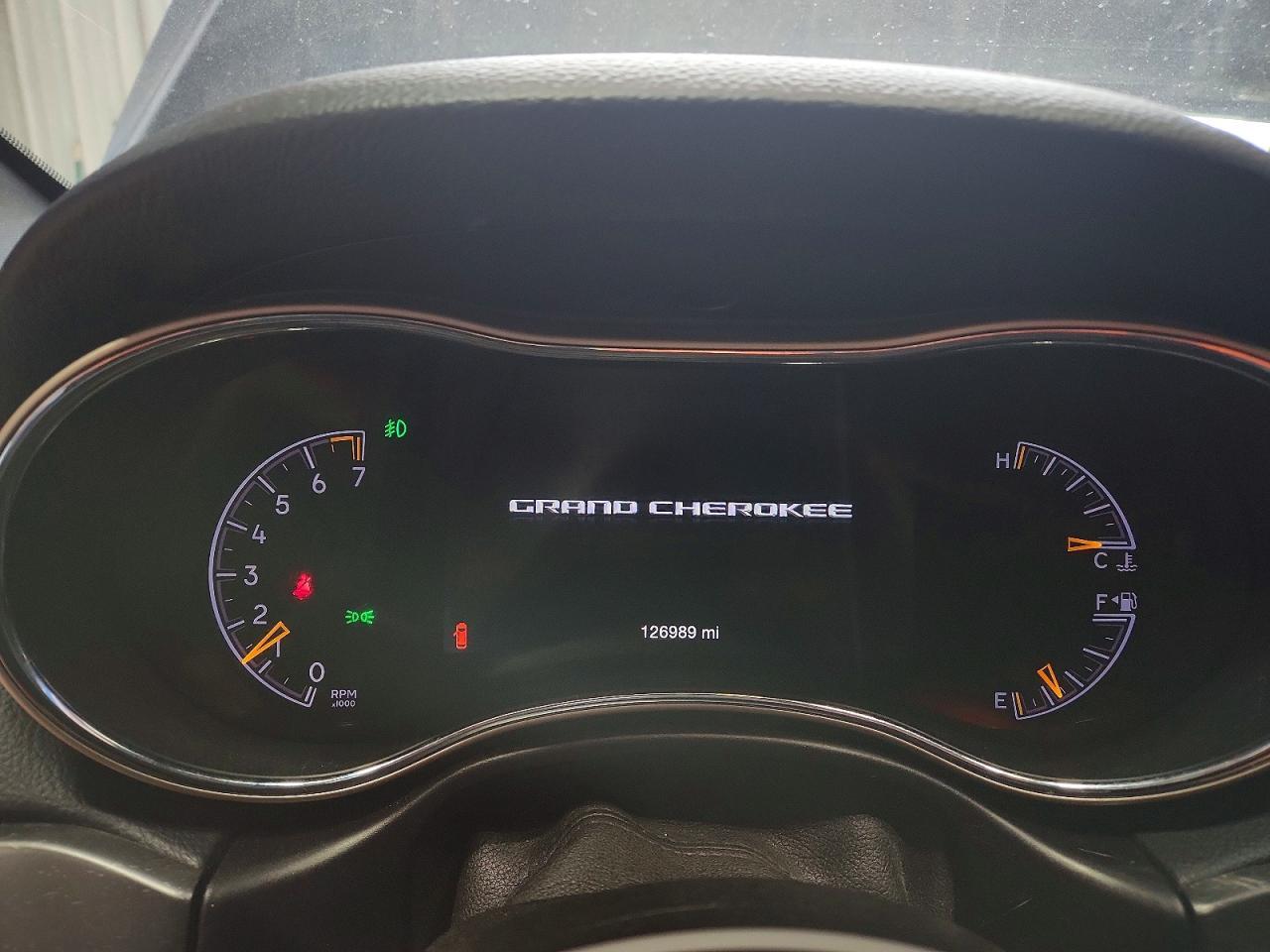 2017 Jeep Grand Cherokee Limited - zdjęcie 9