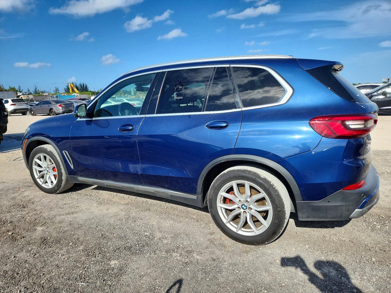 2019 BMW X5 xDrive40I - zdjęcie 2