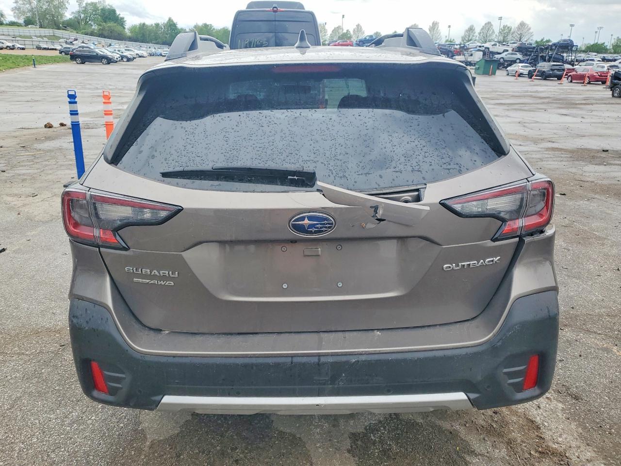 2022 Subaru Outback Limited Xt - zdjęcie 6