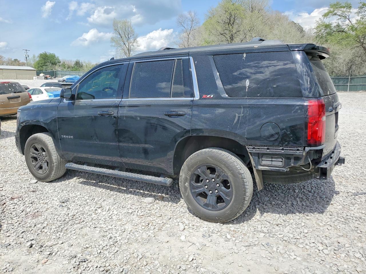 2018 Chevrolet Tahoe K1500 Lt - zdjęcie 2