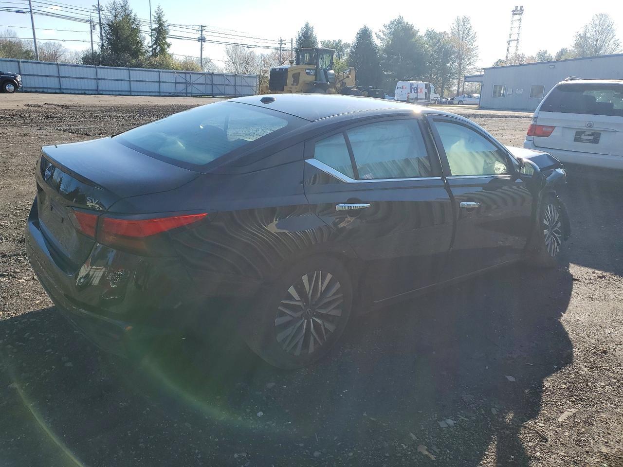 2024 Nissan Altima 2.5 Sv - zdjęcie 3
