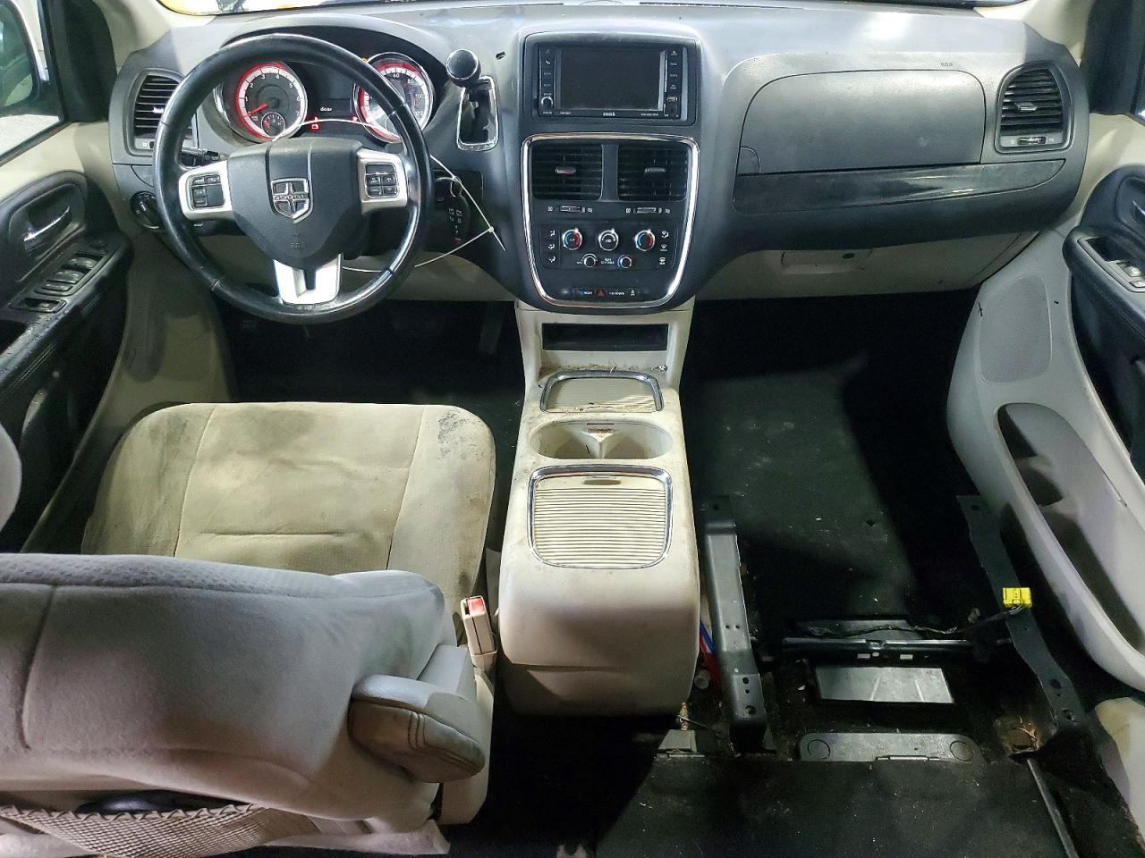 2016 Dodge Grand Caravan Sxt - zdjęcie 8