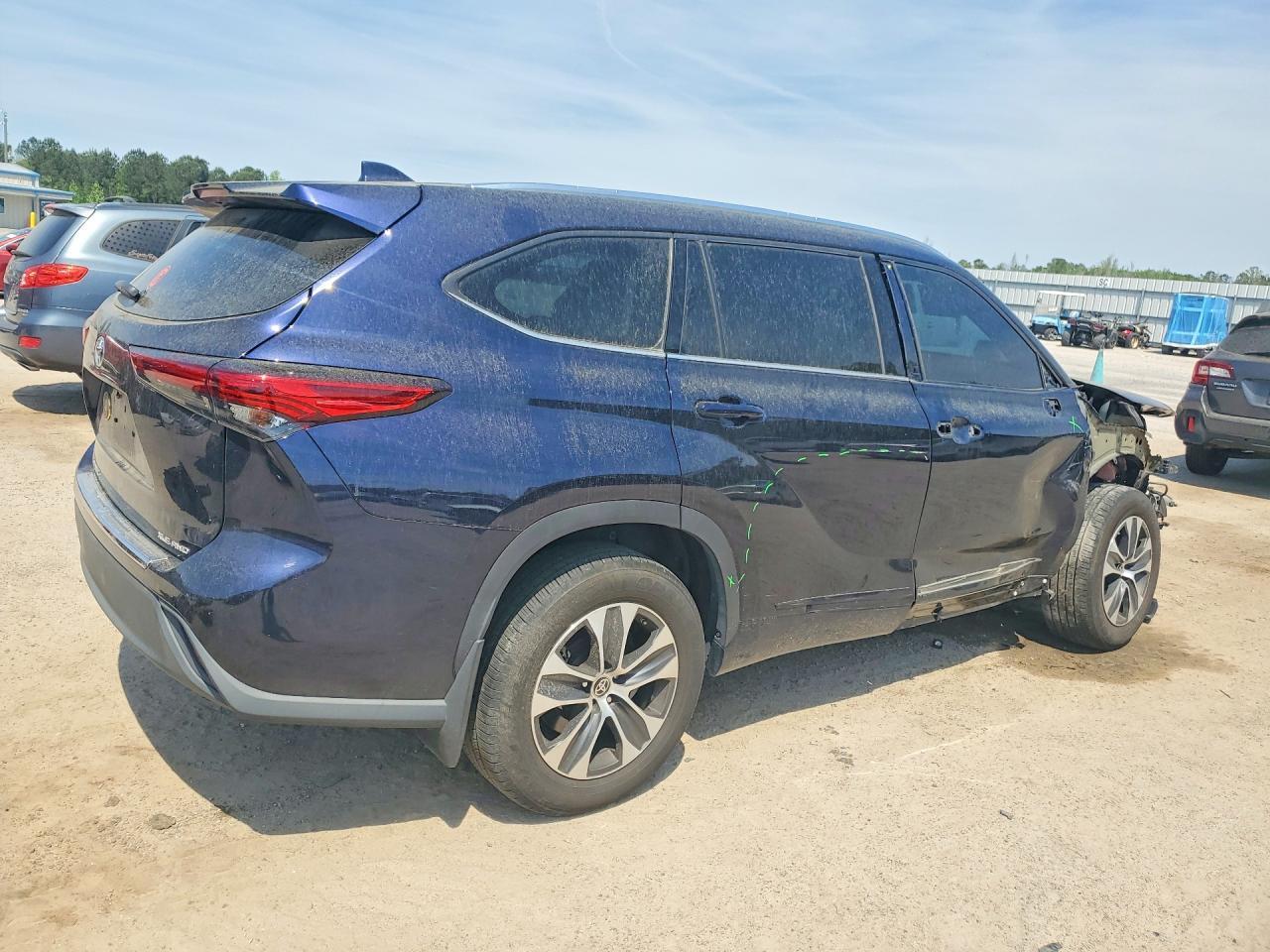 2020 Toyota Highlander Xle - zdjęcie 3