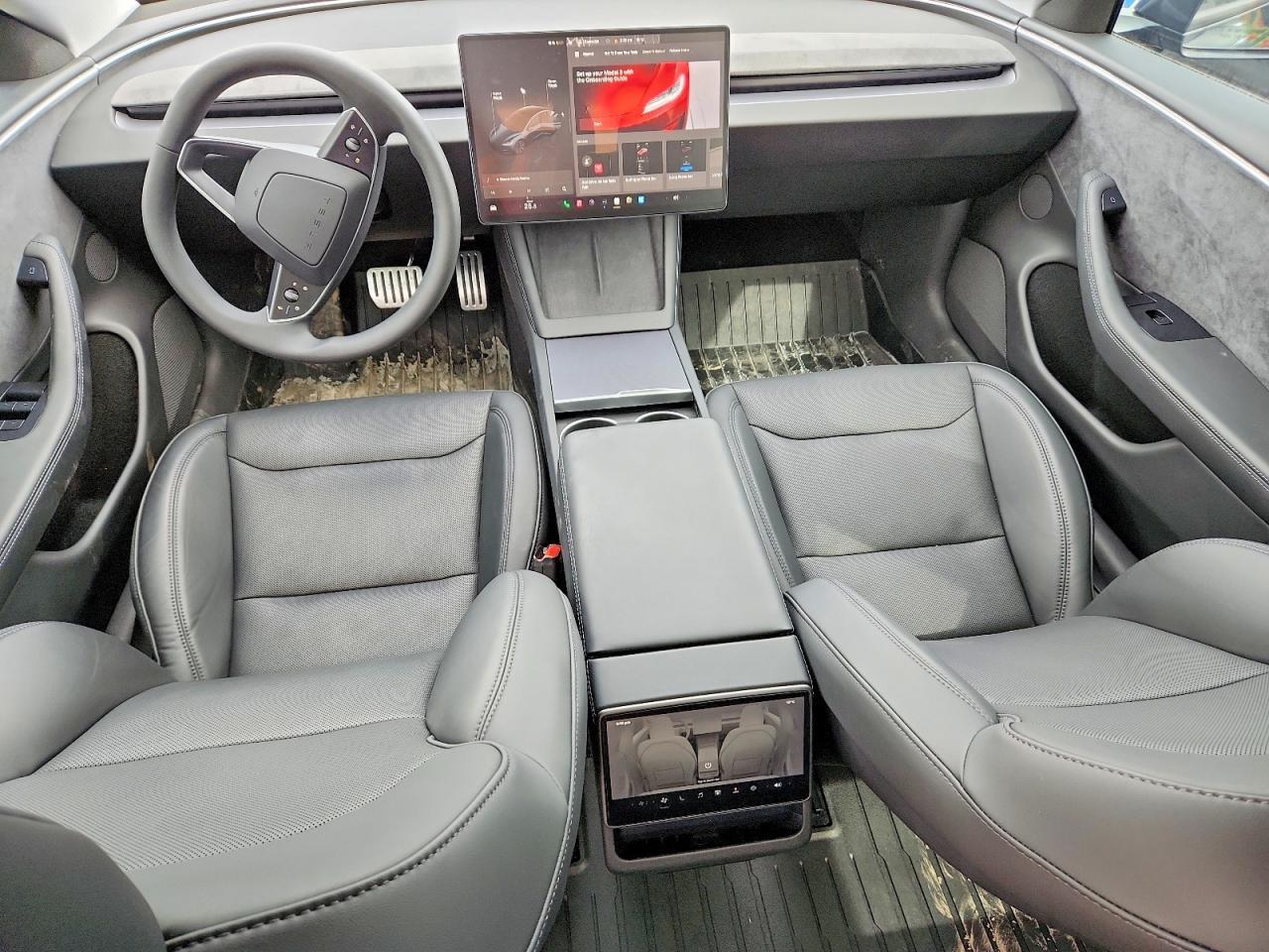 2024 Tesla Model 3 - zdjęcie 8