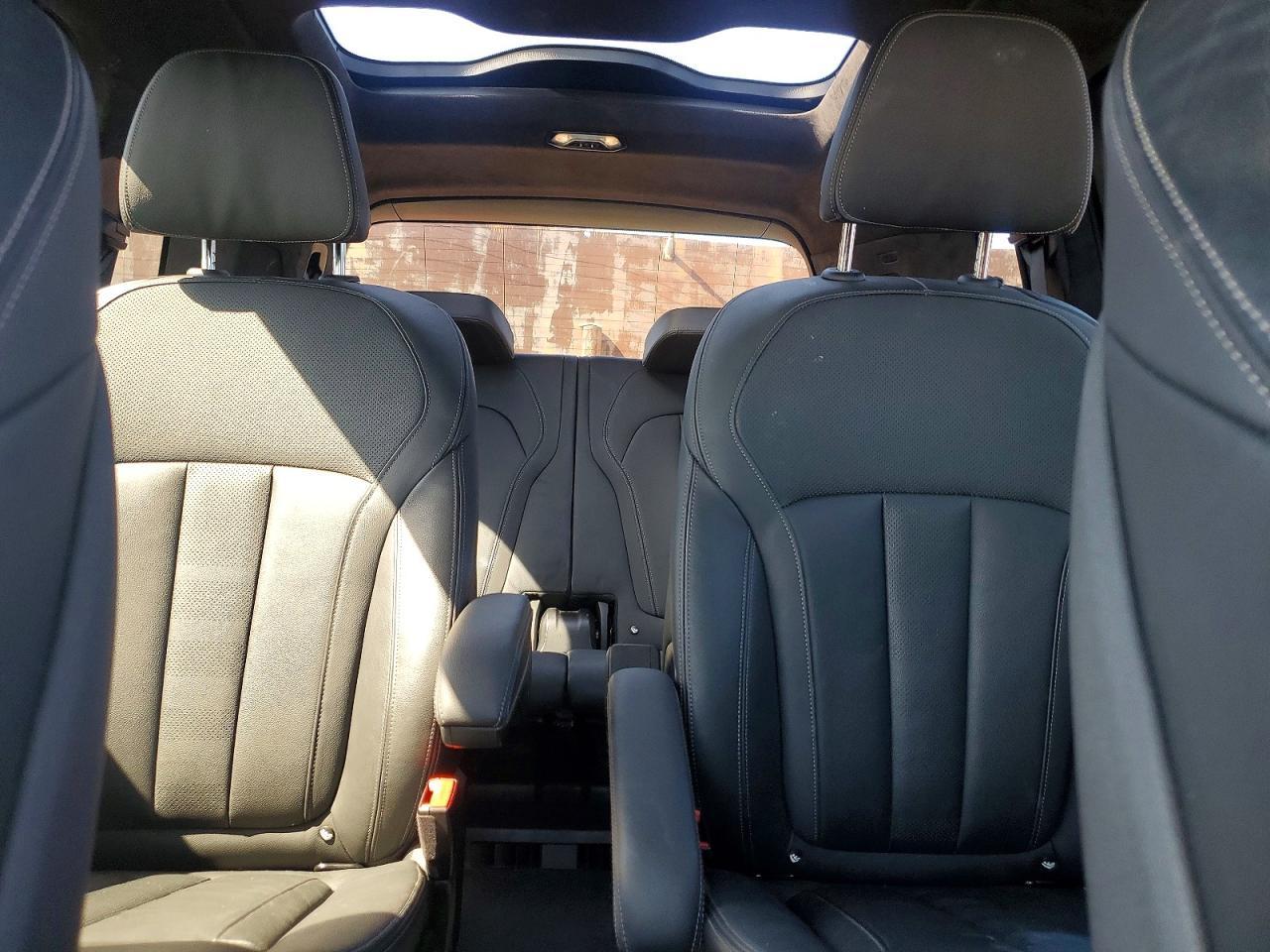 2020 BMW X7 xDrive40I - zdjęcie 10