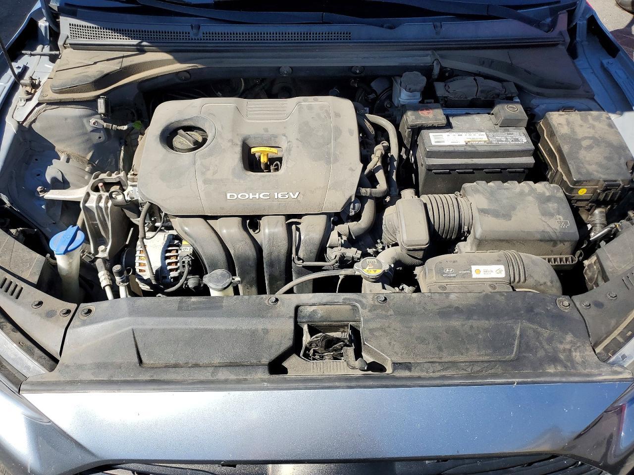 2019 Hyundai Veloster 2.0L - zdjęcie 11