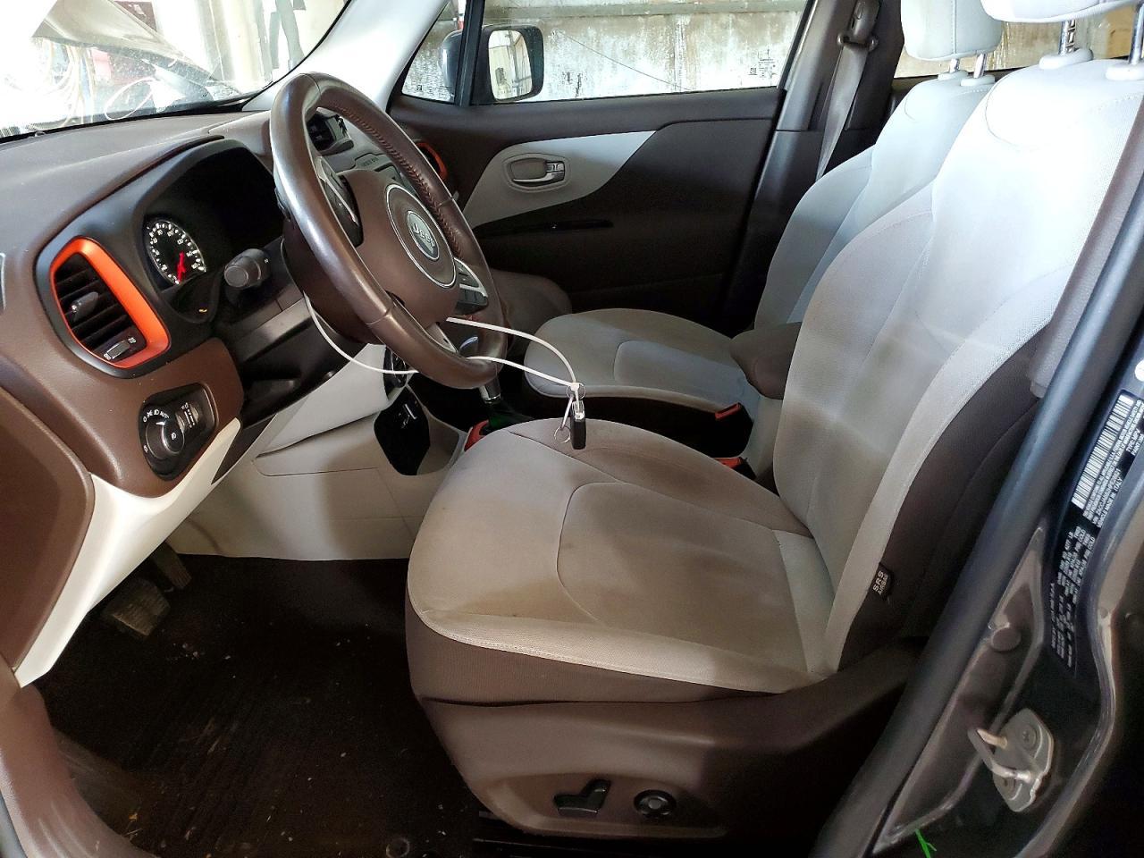 2017 Jeep Renegade Latitude - zdjęcie 7
