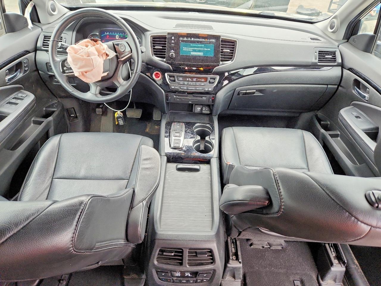 2021 Honda Pilot Touring - zdjęcie 8
