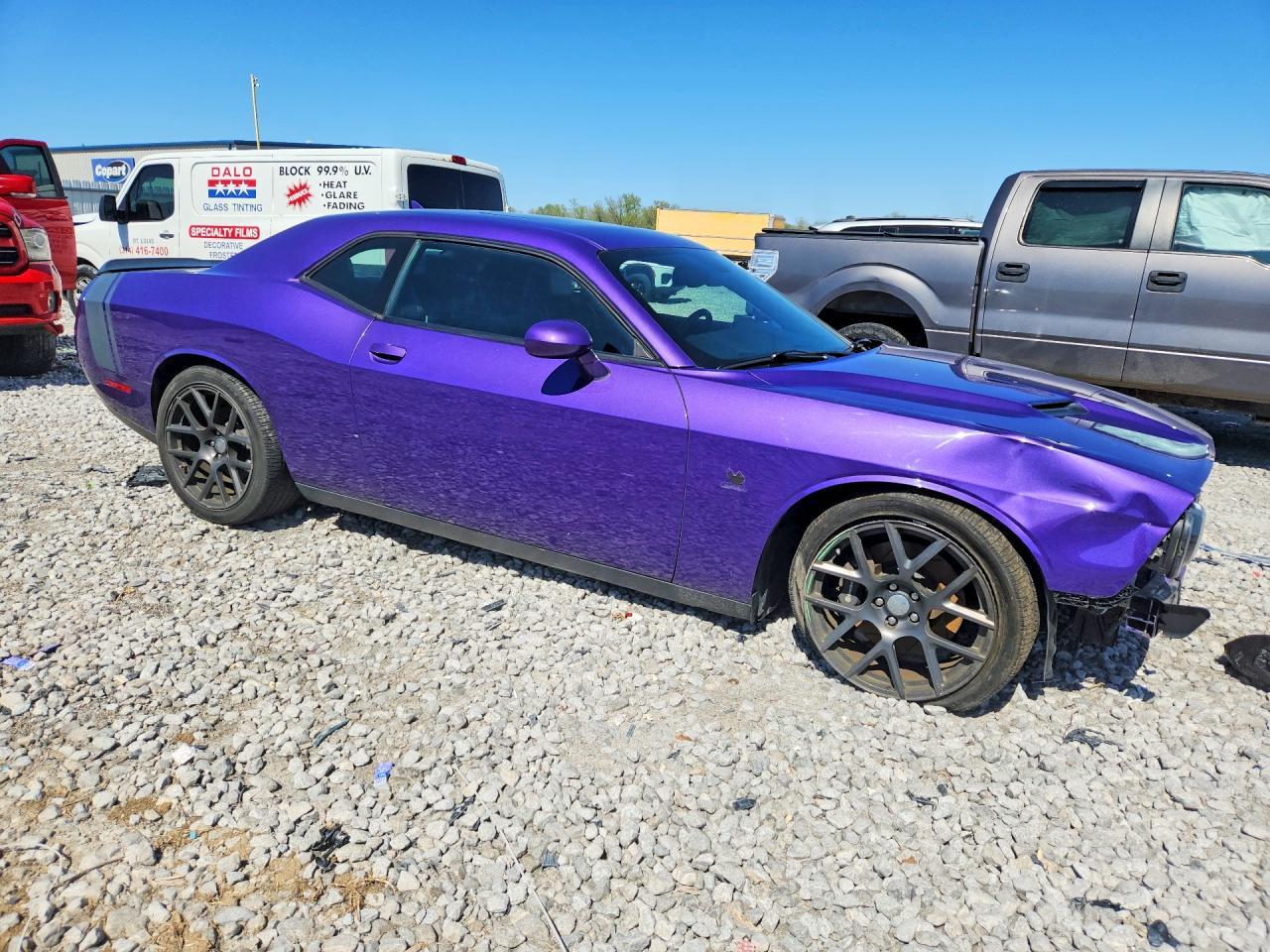 2016 Dodge Challenger R - zdjęcie 4