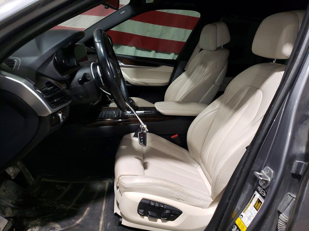 2014 BMW X5 xDrive50I - zdjęcie 7