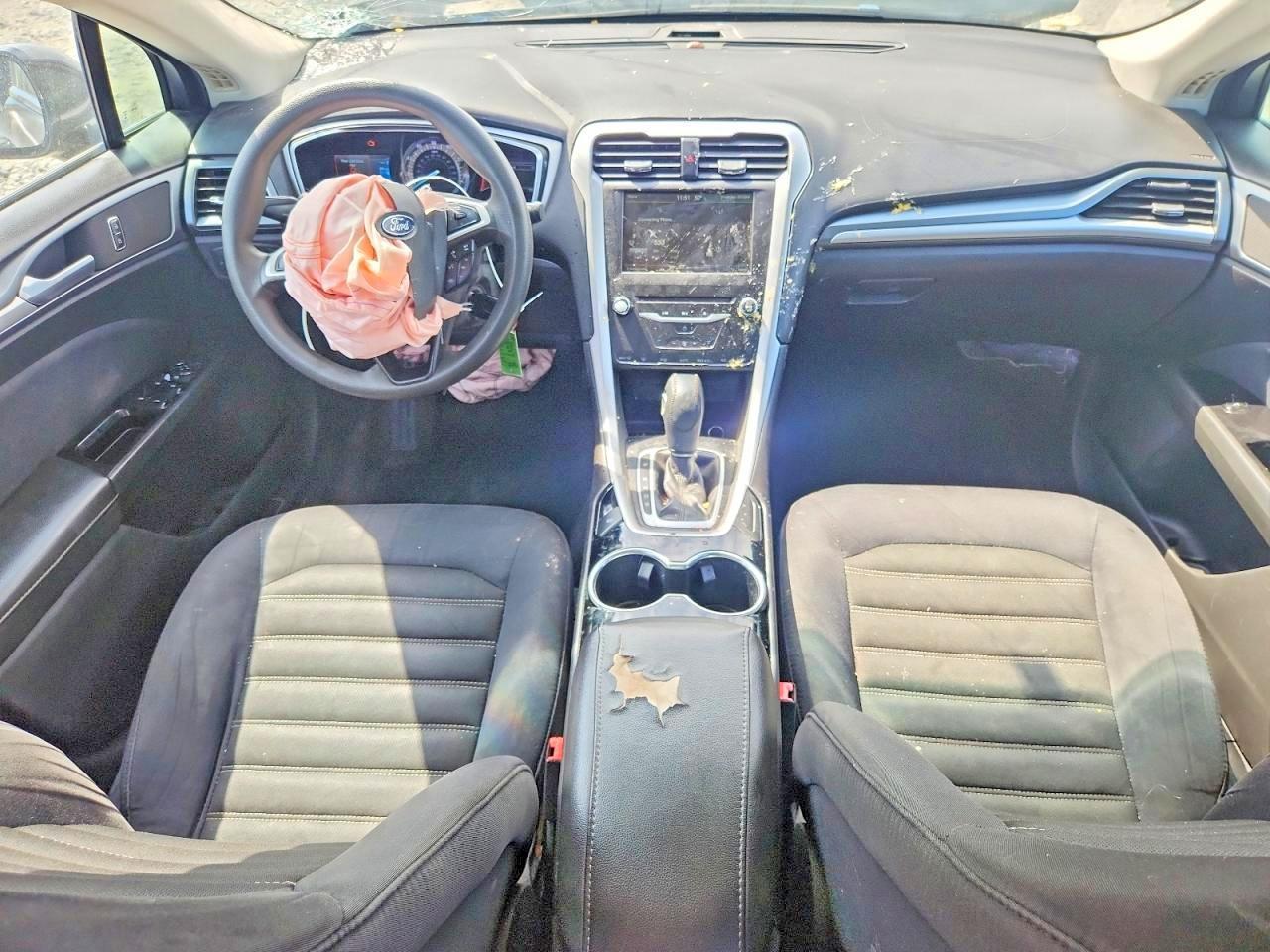 2015 Ford Fusion Se - zdjęcie 8