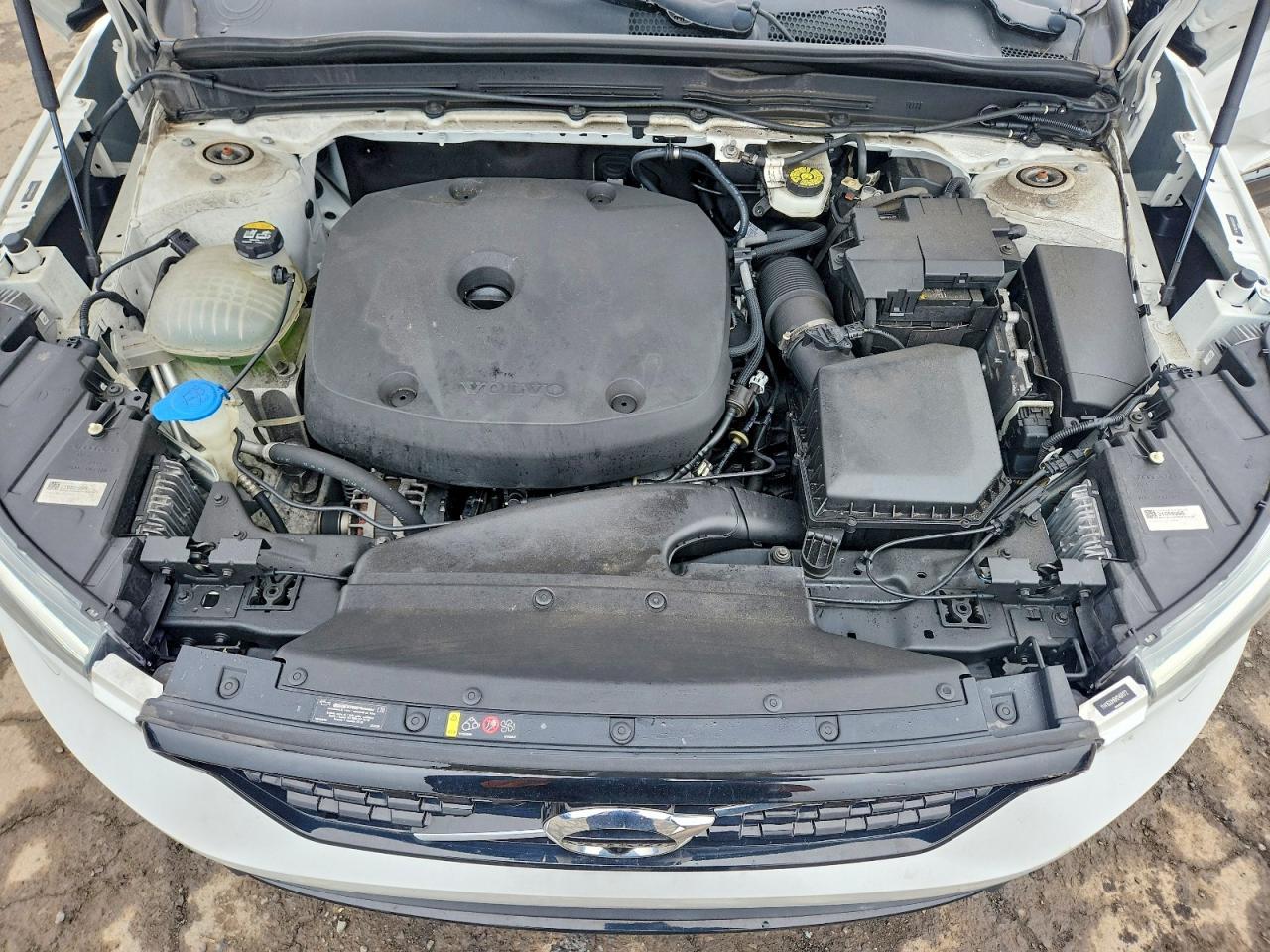 2021 Volvo Xc40 T5 R-Design - zdjęcie 12