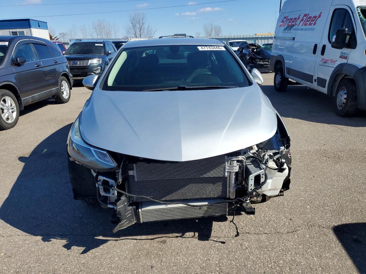2018 Chevrolet Cruze Lt - zdjęcie 5