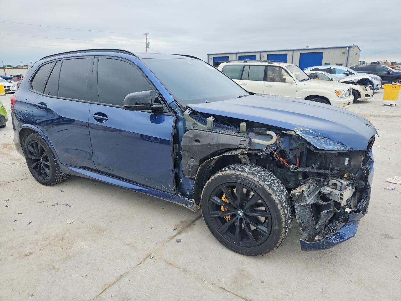 2019 BMW X5 xDrive50I - zdjęcie 4