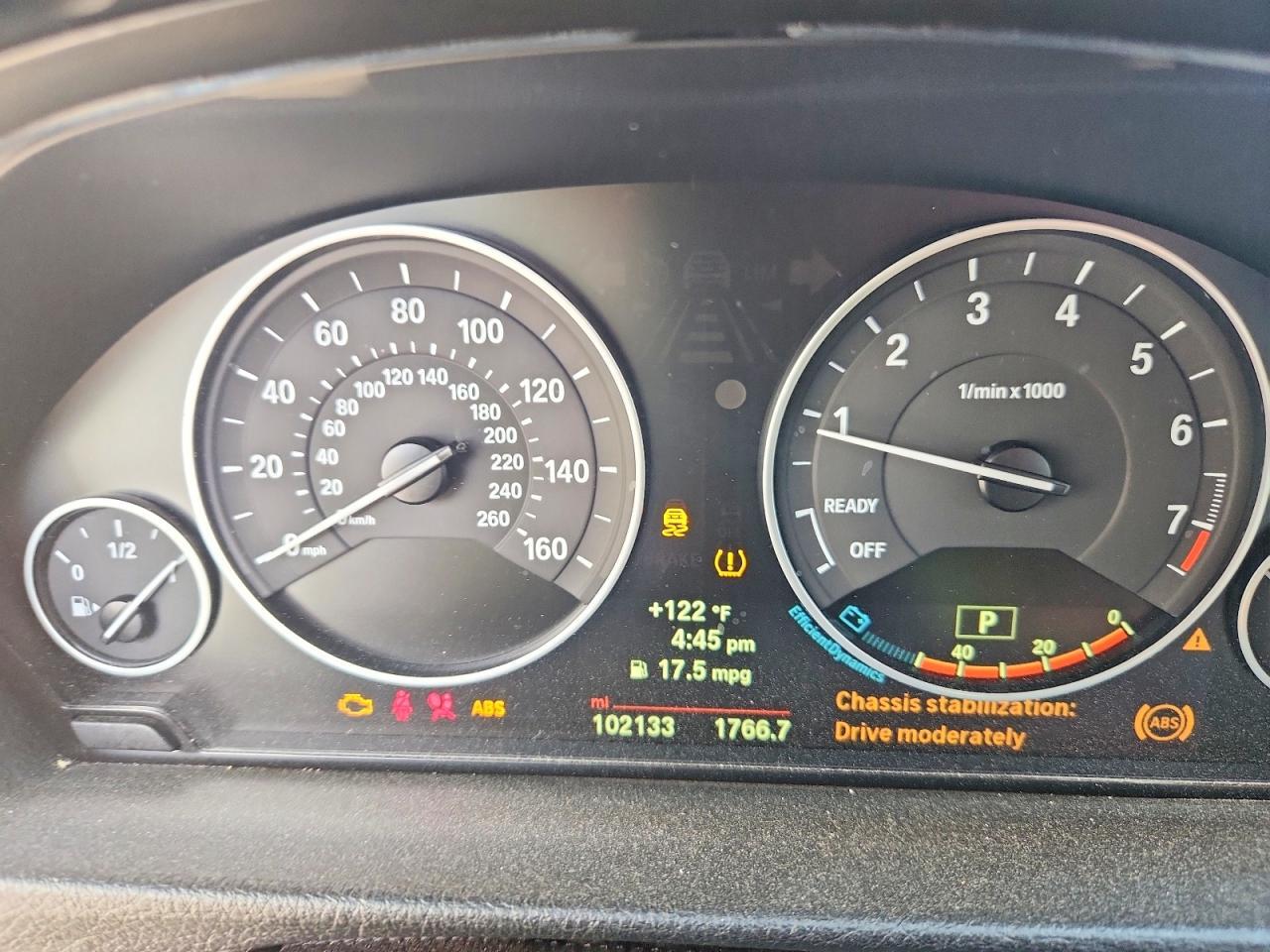 2014 BMW 335 Xi - zdjęcie 9