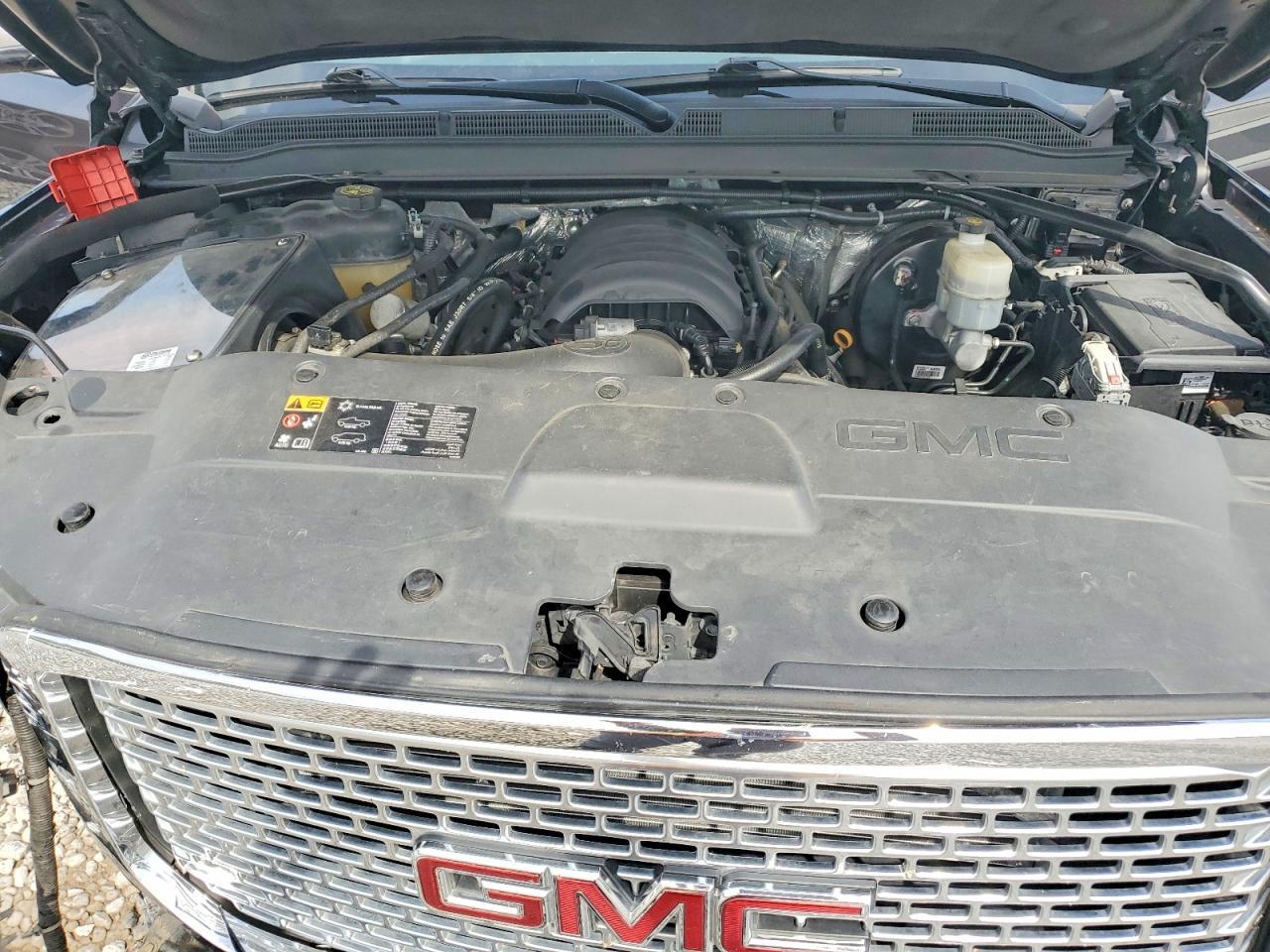 2015 GMC Yukon Denali - zdjęcie 12