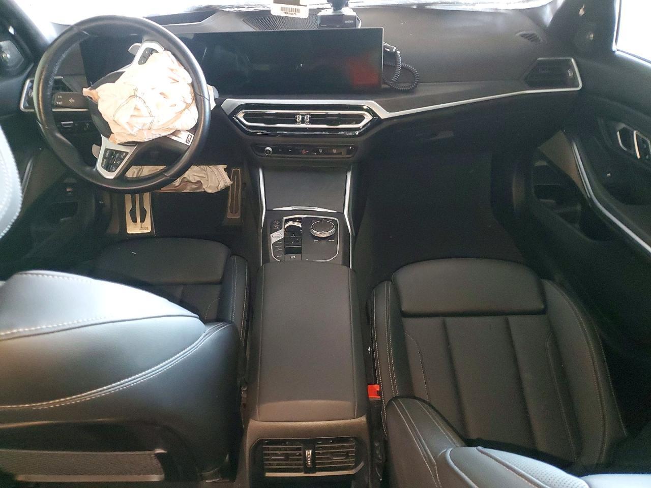 2023 BMW M340Xi - zdjęcie 8