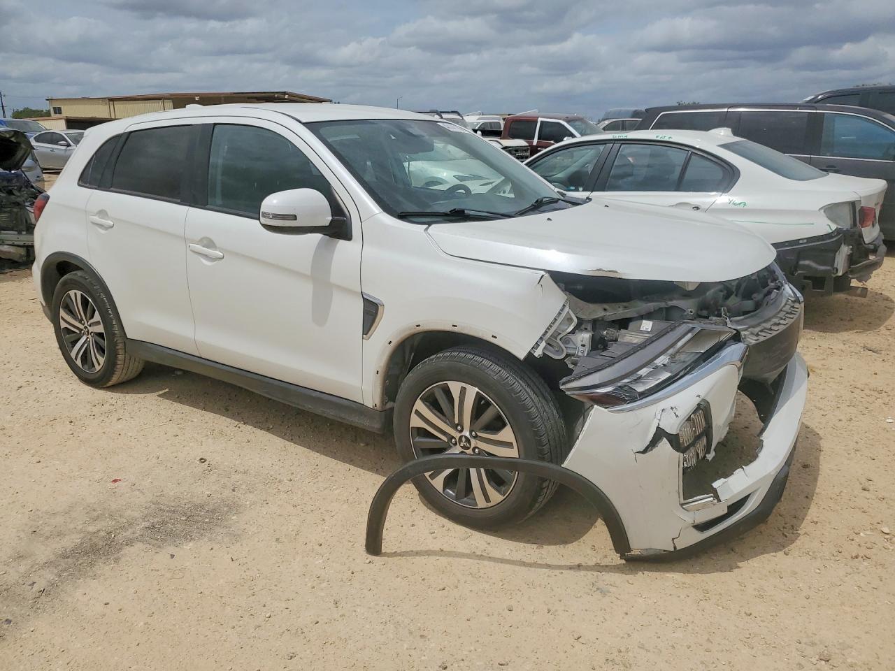 2021 Mitsubishi Outlander Sport Se - zdjęcie 4