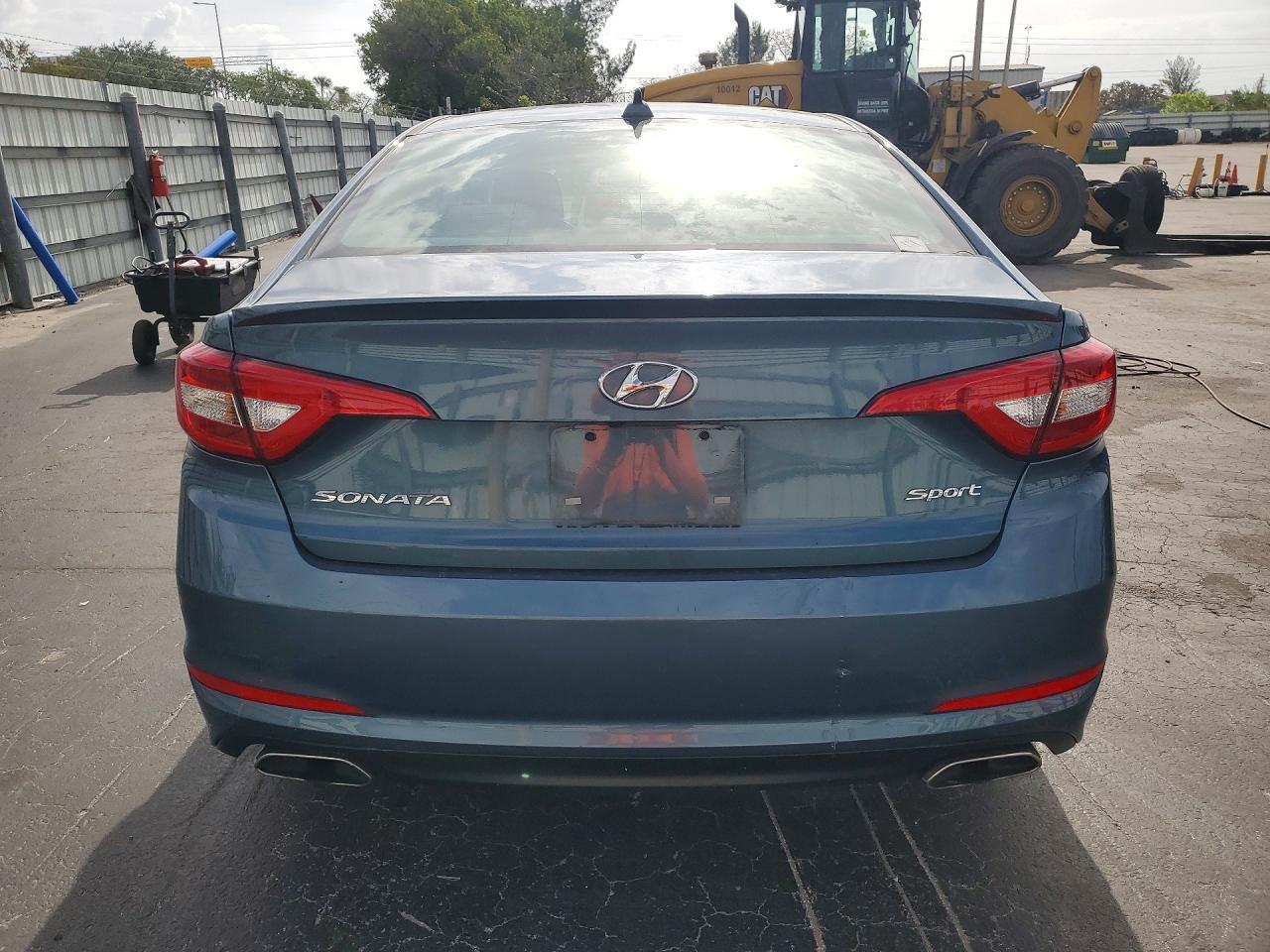2017 Hyundai Sonata Sport - zdjęcie 6