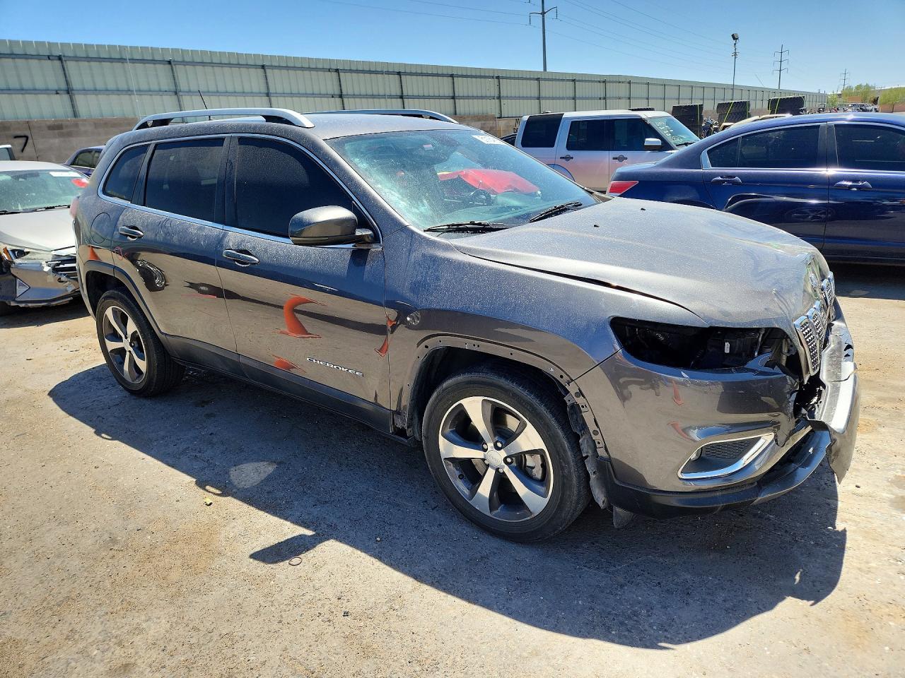 2019 Jeep Cherokee Limited - zdjęcie 4