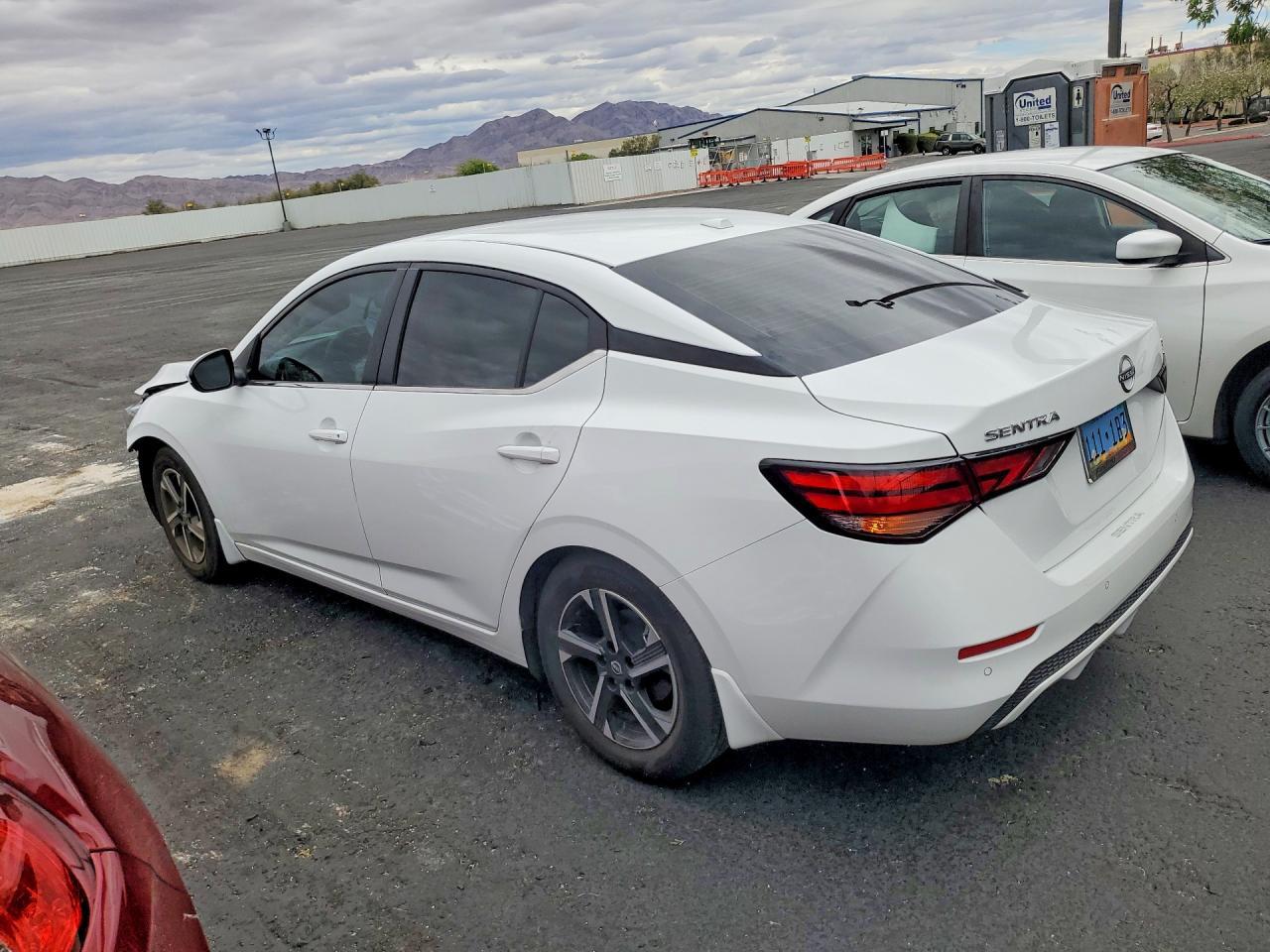 2024 Nissan Sentra Sv - zdjęcie 2