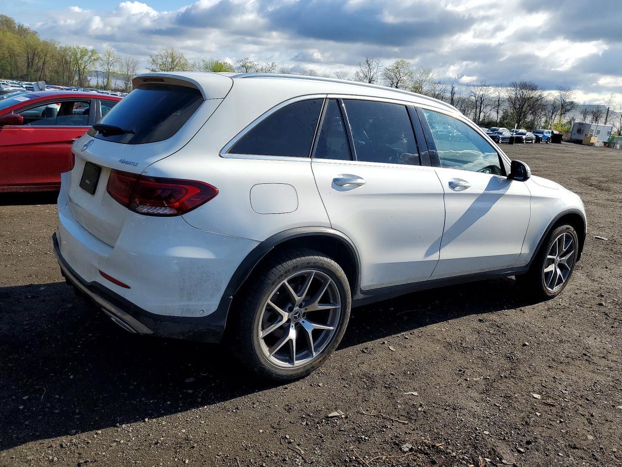 2022 Mercedes-Benz Glc 300 4Matic - zdjęcie 3