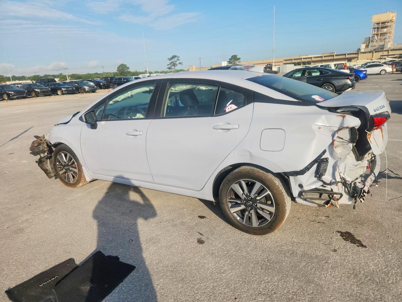 2024 Nissan Versa Sv - zdjęcie 2