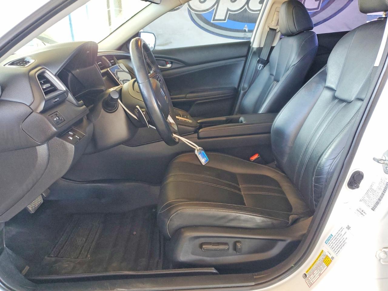 2022 Honda Insight Touring - zdjęcie 7