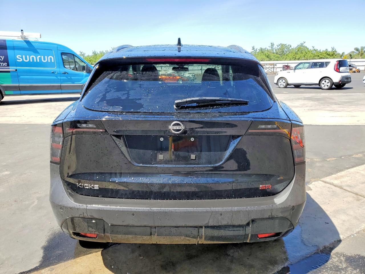 2026 Nissan Kicks Sr - zdjęcie 6