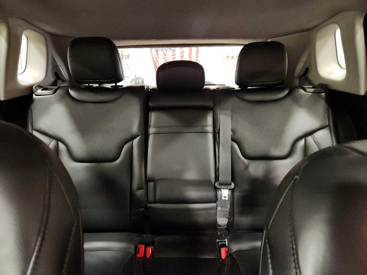 2018 Jeep Compass Trailhawk - zdjęcie 10